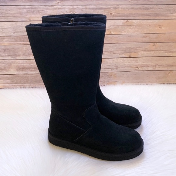 UGG Women’s Alber Black Suede Boots - Picture 1 of 8